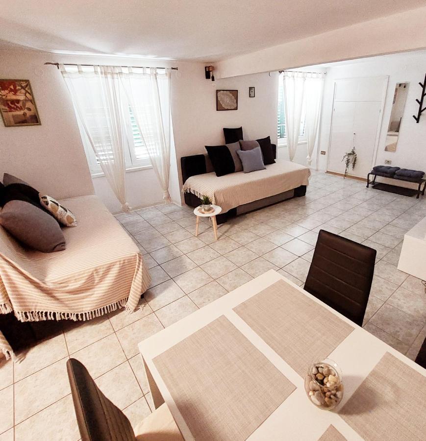 Apartment Obala Šibenik Esterno foto